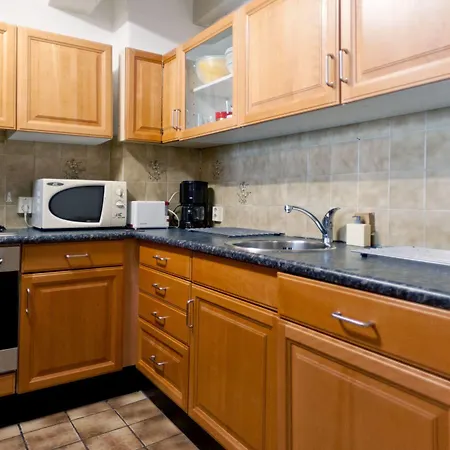 Szálloda Hendrik 3*