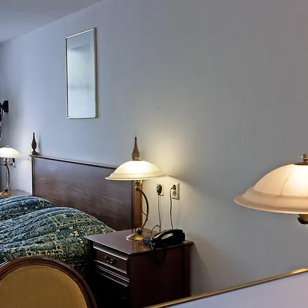 Hendrik Hotel 3*