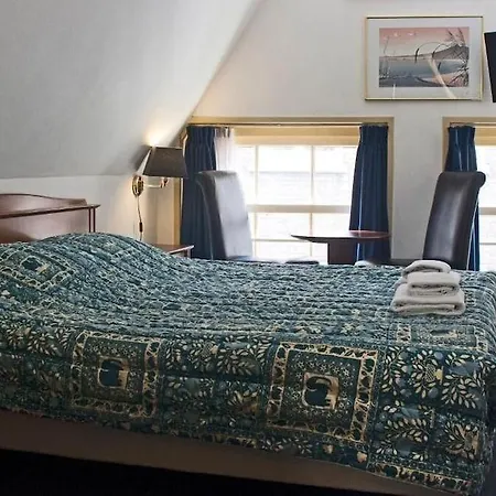 Hotel Hendrik 3*