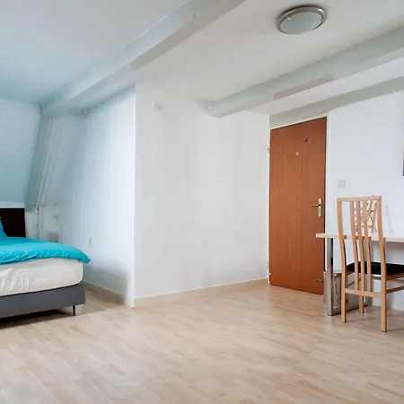 Hendrik Hotel 3*
